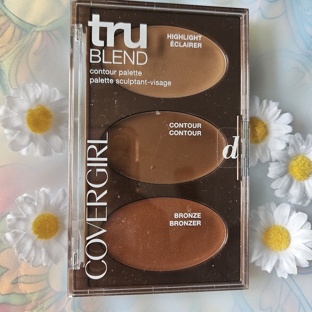 COVERGIRL TRU BLEND. ***Dark